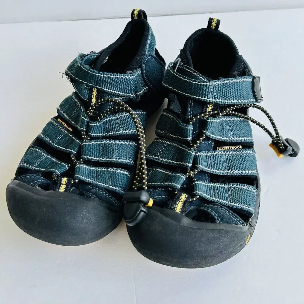 Keen Shoes Kids Sz 3 Waterproof Hiking Sandals Outdoor Green Newport Style